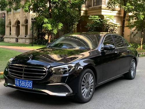 5 Seat Mercedes Benz E Class